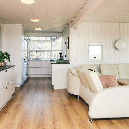 Luxury Seaside Retreat - By Traum